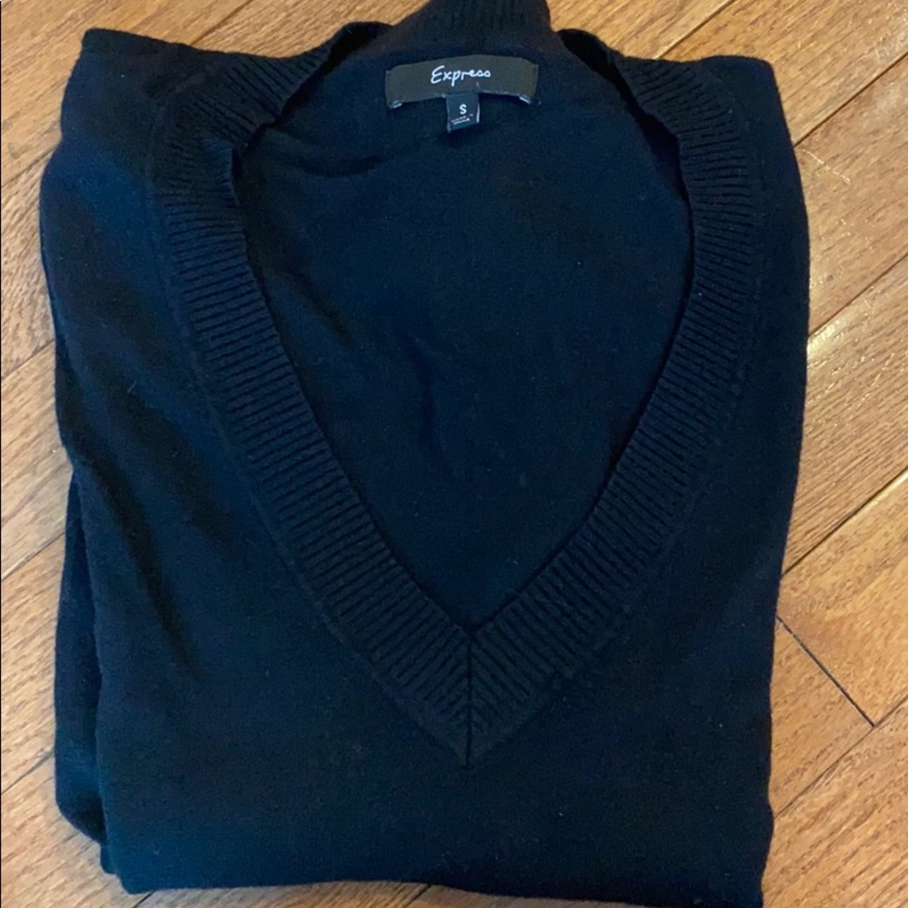 Express Sweater - Picture 3 of 3